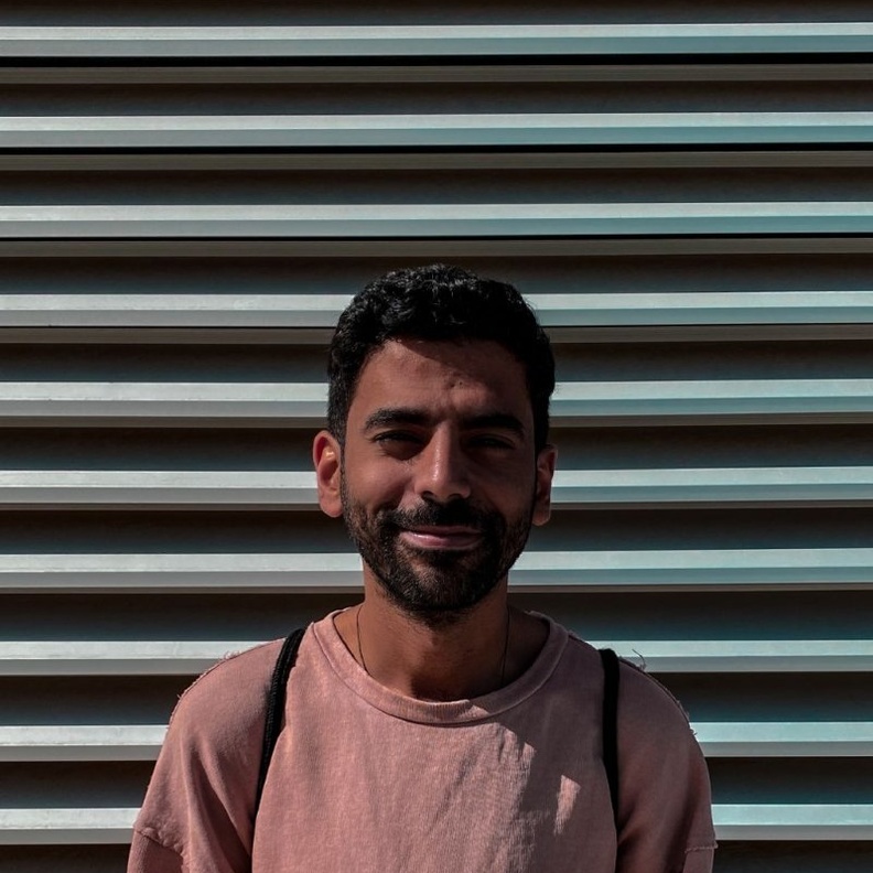 الرحال الرقمي أسامة الخليوي 