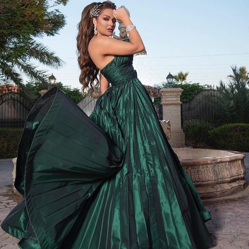 زين كرزون خطوية