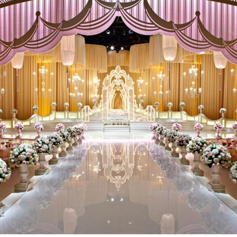 الشرطة فتحت التحقيق في حفل الزفاف بسبب التجمع الكبير الذي تجاوز الحد المسموح به