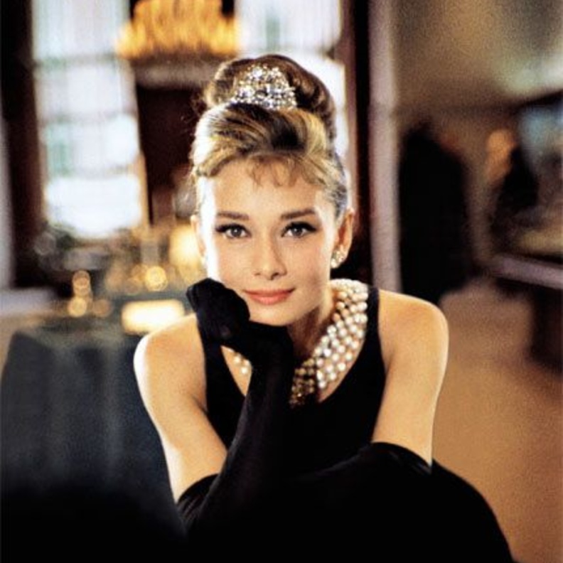أودري هيبورن Audrey Hepburn في فيلم Breakfast At Tiffany's