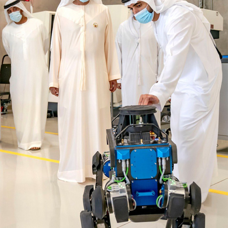 إطلاق "مختبرات دبي للمستقبل" التي يعمل عليها مهندسين إماراتيين