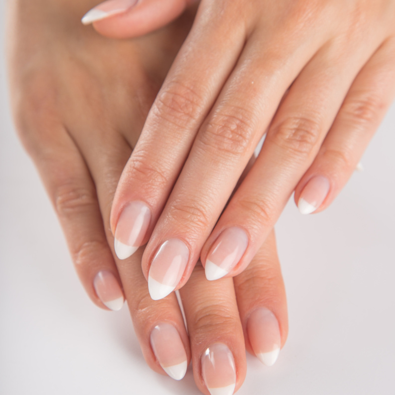 فوائد زيت المانجو للعناية بالاظافر