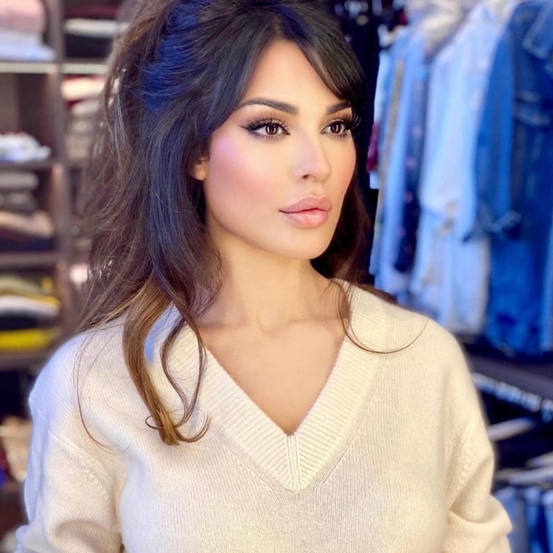 نادين نسيب نجيم 