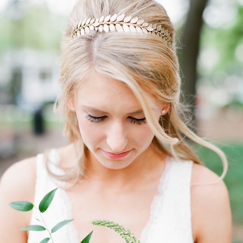 التيجان المستوحاة من الثقافة الإغريقية