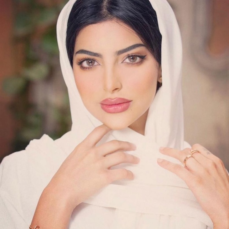  مقابلة مع شهد الزهراني