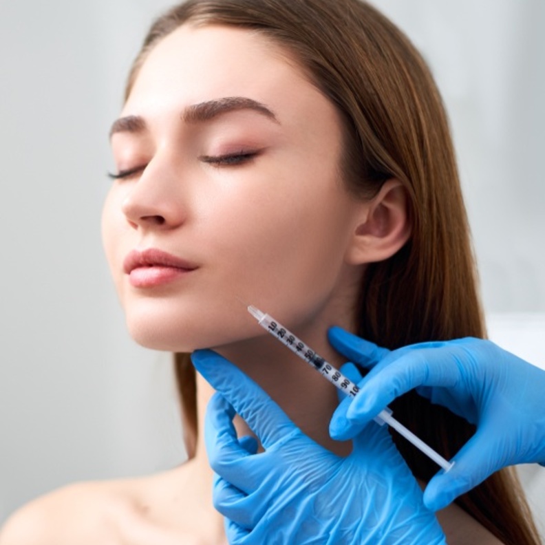 تقنية حقن الدهون بالوجه 2020