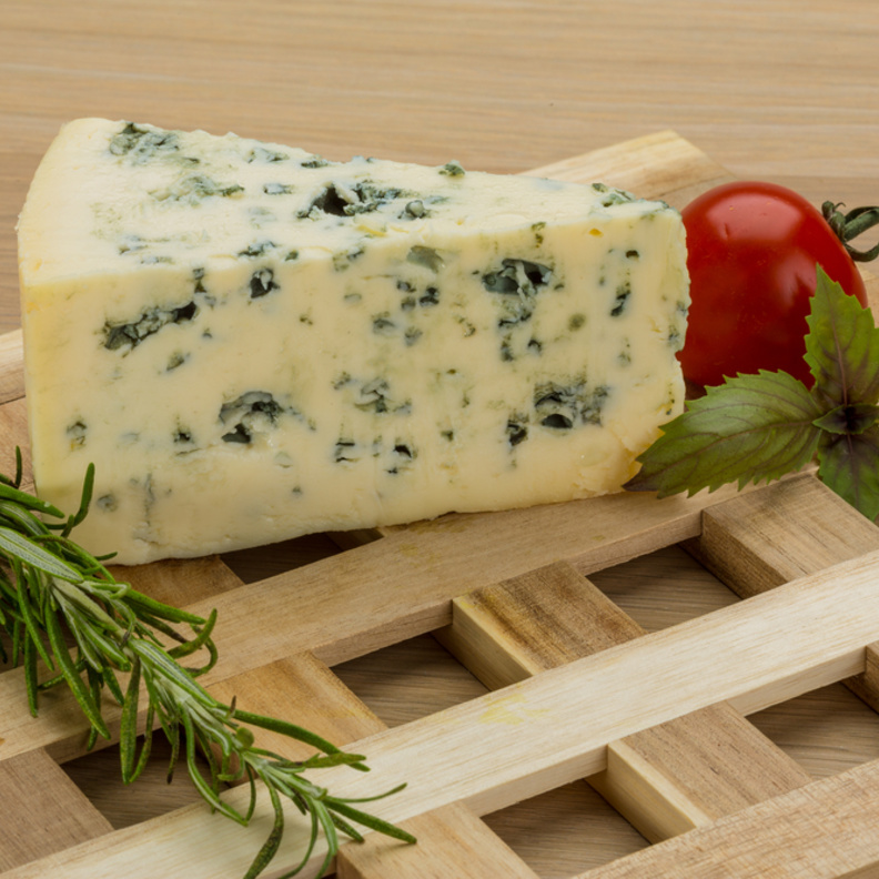 فوائد جبن الريكفورد الصحية