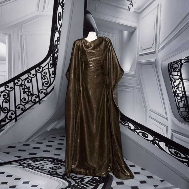  تصاميم راقية.. مجموعة Christian Dior لخريف - شتاء 2020-2021