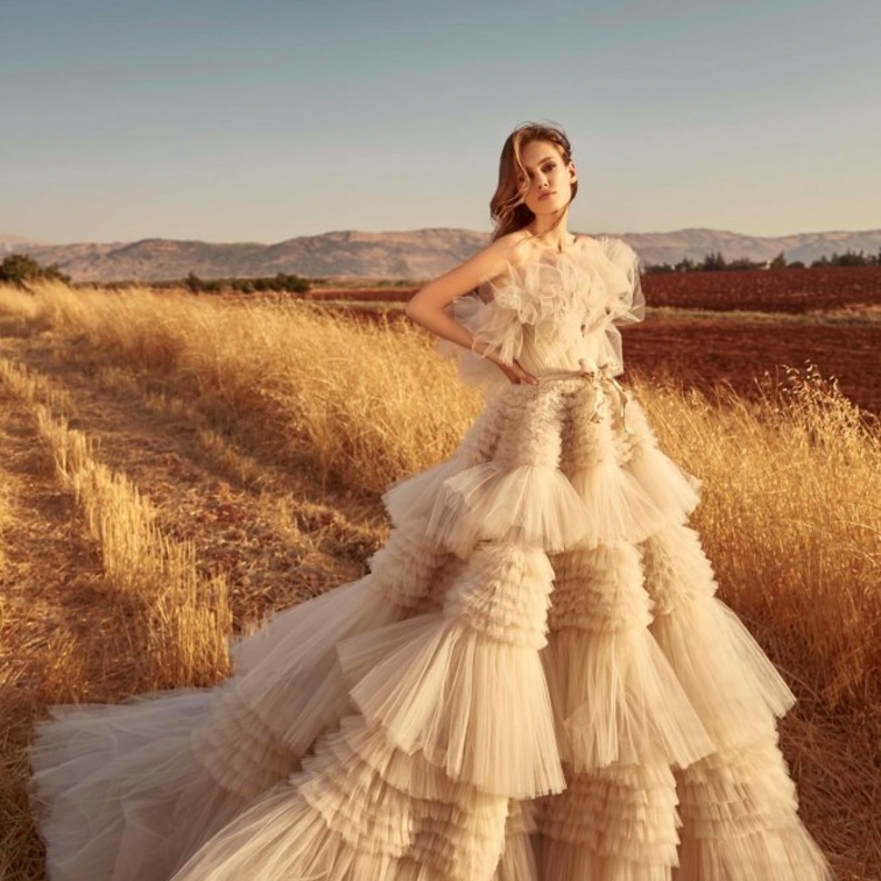  فساتين زفاف للعروس العصرية من مجموعة زهير مراد