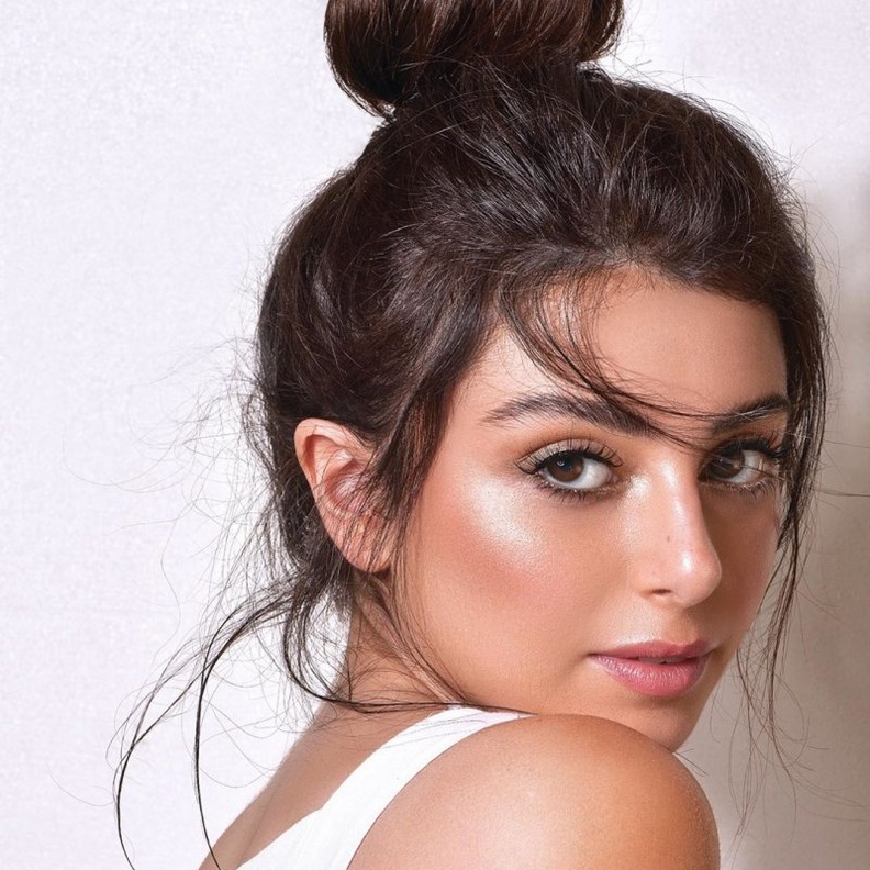 ماريتا الحلاني تسريحات شعر