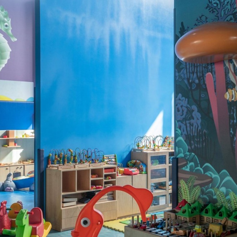 مجموعة جميرا ترحب بالزوار العائدين إلى دبي في "جميرا بيتش هوتيل"