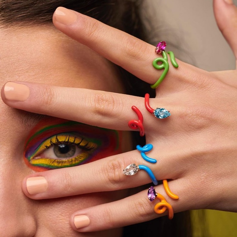 سوار بتصميم متعرج مبتكر من Taffin Jewelry