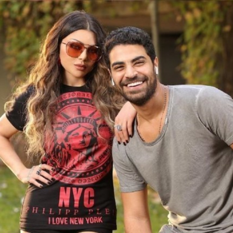 هيفاء وهبي ومدير اعمالها السابق