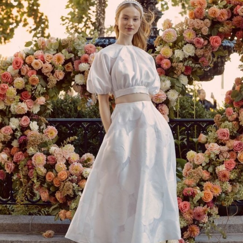 فستان من lela rose