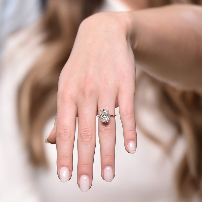  نصائح للحفاظ على دبل الخطوبة في المنزل