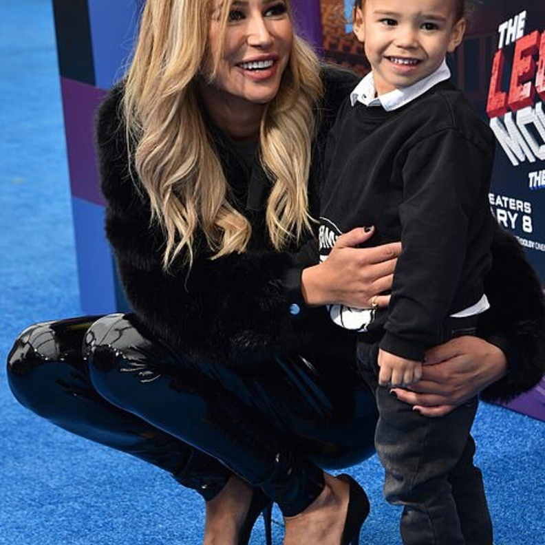 نايا ريفيرا و ابنها 