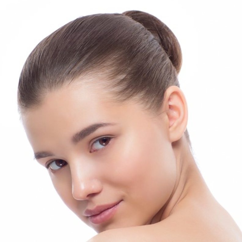 3 خلطات طبيعية لتفتيح وشد البشرة في اقل من اسبوع