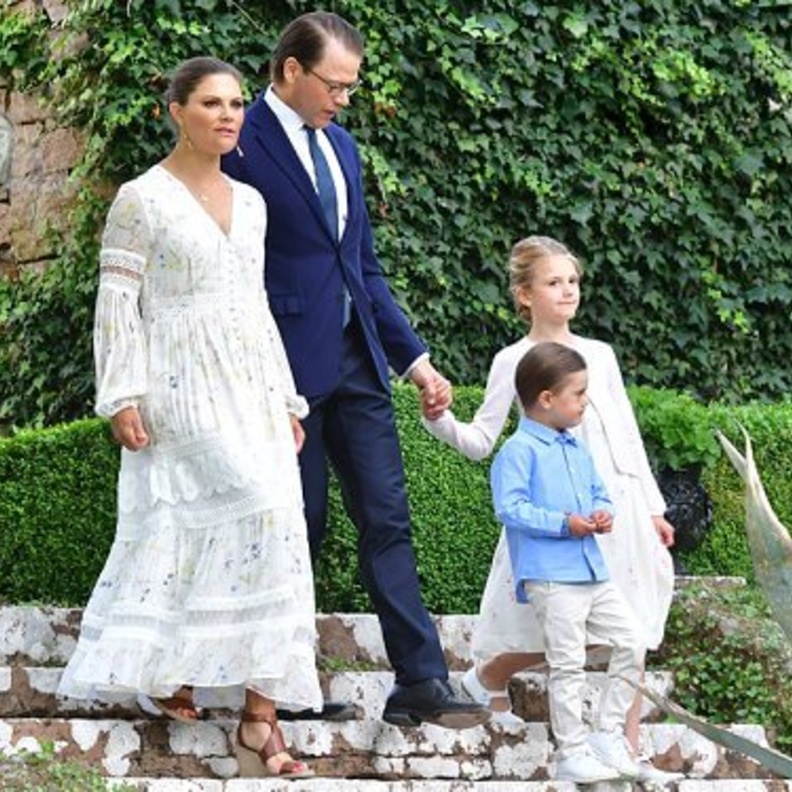  السويد تحتفل بعيد الميلاد الثالث والأربعين للأميرة فيكتوريا