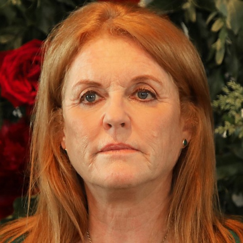 دوقة يورك تنعي وفاة ابن ليزا ماري إلفيس بريسلي