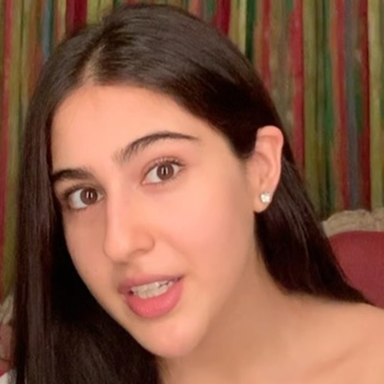 إصابة سائق سارة علي خان بعدوى كورونا