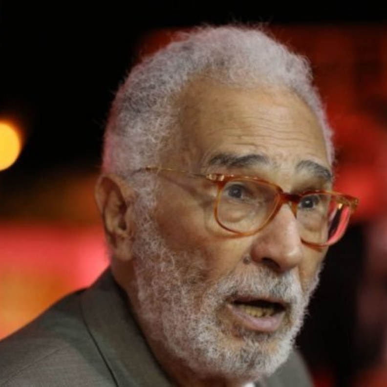 الفنان القدير عبد الرحمن ابو زهرة