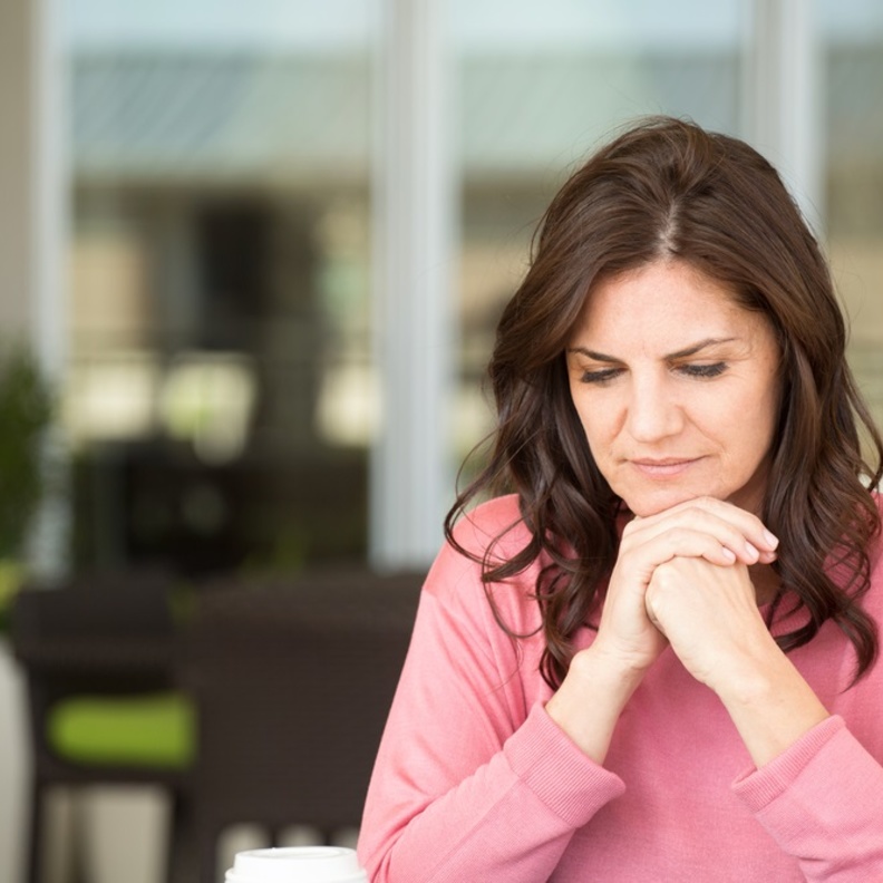 اسباب سن اليأس المبكر واعراضه وطرق الوقاية منه