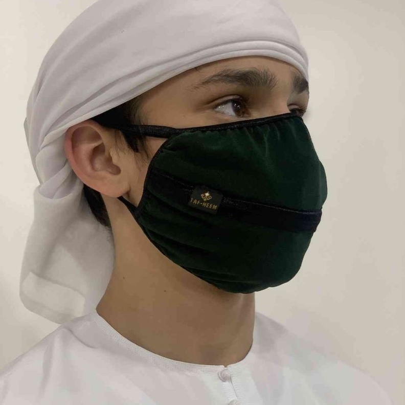 كمامات مستدامة وصديقة للبيئة مصنوعة في الإمارات للوقاية من البكتيريا والفيروسات