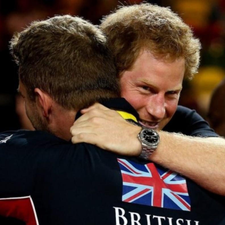 تعرفوا على أفخم الساعات التي تزين أيدي أفراد العائلة المالكة البريطانية