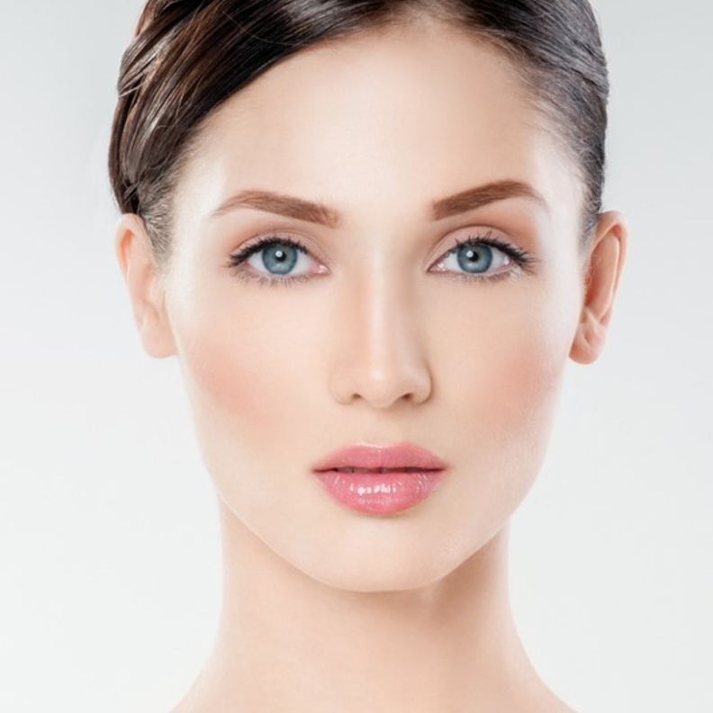 ماسكات الفراولة لبشرة مشرقة في عيد الأضحى 2020