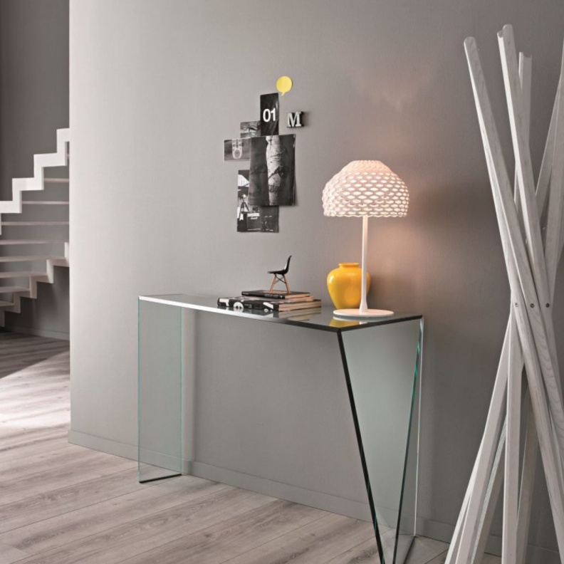  أثاث ناعم وعصري لديكور مدخل منزل جذاب