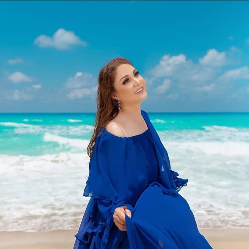 شيرين في جلسة تصوير 2020