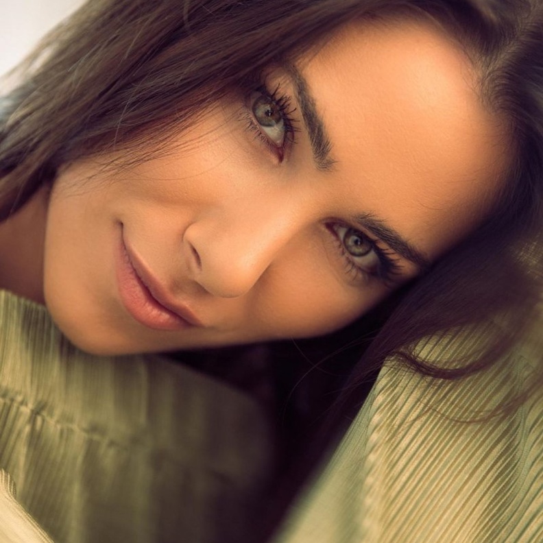 مكياج صيفي ناعم بأسلوب دانيلا رحمة