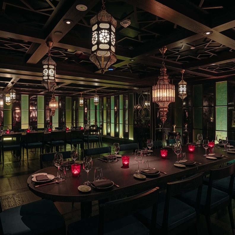 مطعم "هوتونج" يطلق أمسية ريد لانترن الجديدة يوم الأربعاء 