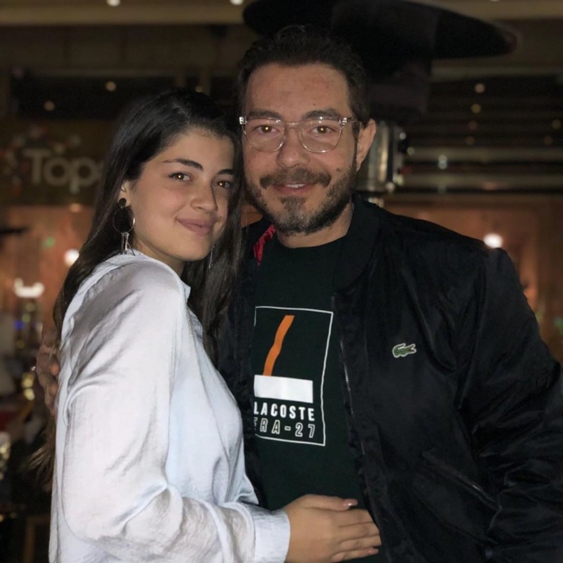 ليلى احمد زاهر ووالدها