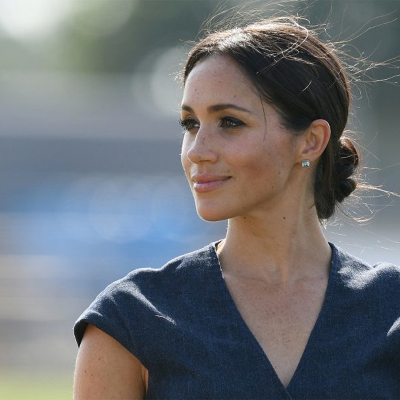 محبي ميغان ماركل لوالدها: " دع ابنتك تتنفس"