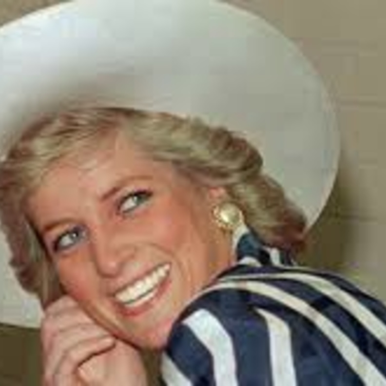 بعد اختيار كريستين ستيوارت لشخصية الأميرة ديانا.. تعرفوا على أبرز 5 ممثلات جسدن دورها