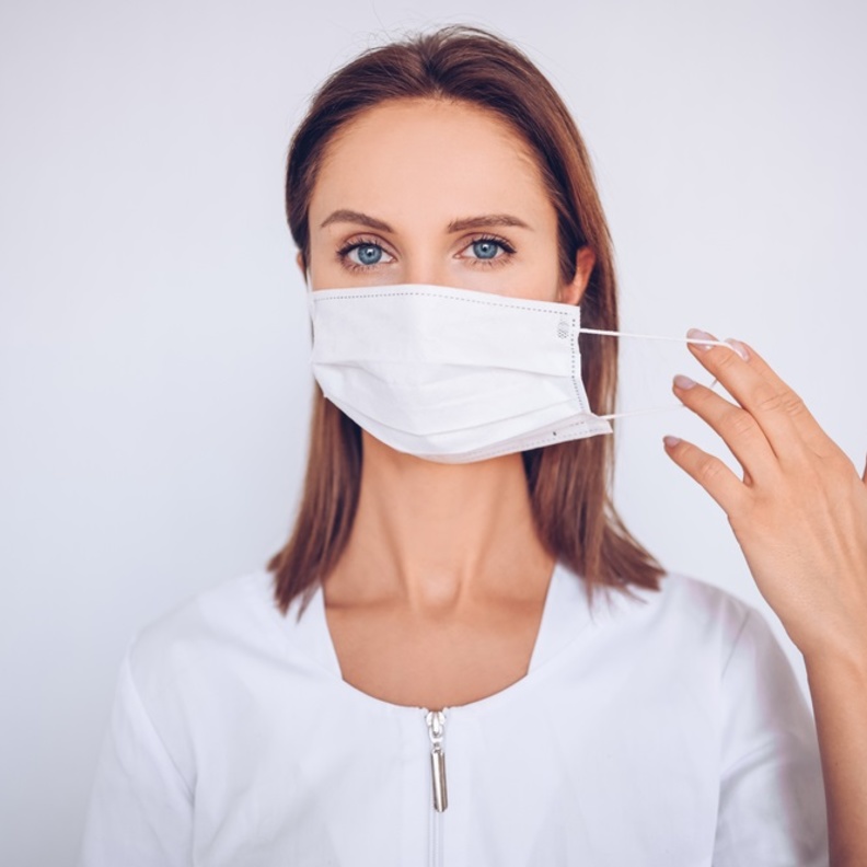 العلماء يكشفون كيف يصيب فيروس كورونا أنف الإنسان