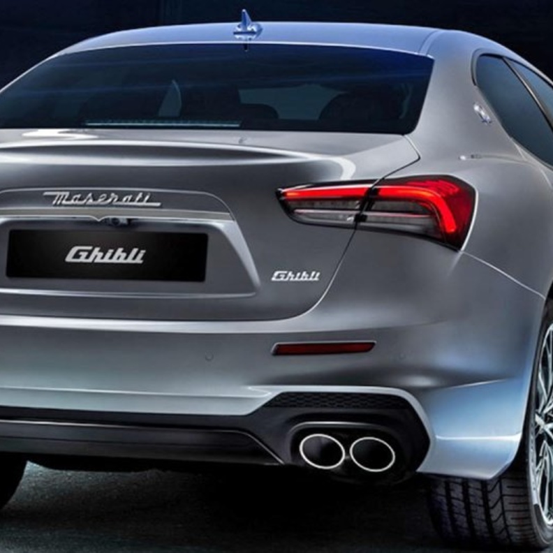  مازيراتي جيبلي هايبرد