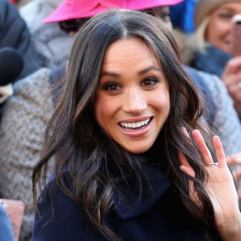 تسريحة الشعر الويفي الطبيعية