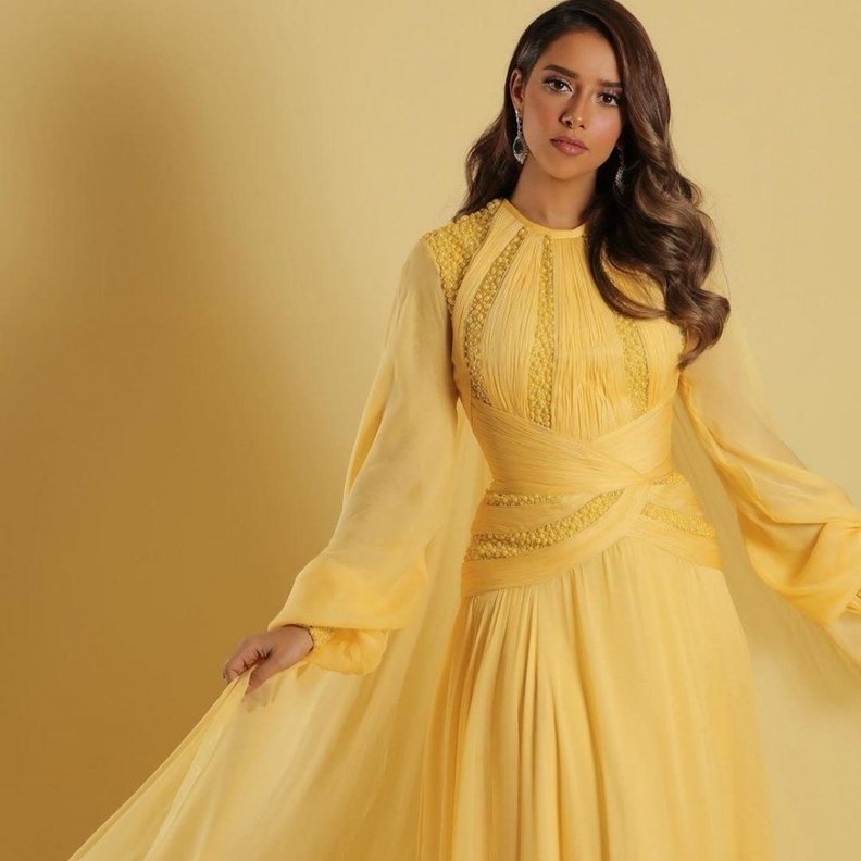 بلقيس بفستان من جورج حبيقة