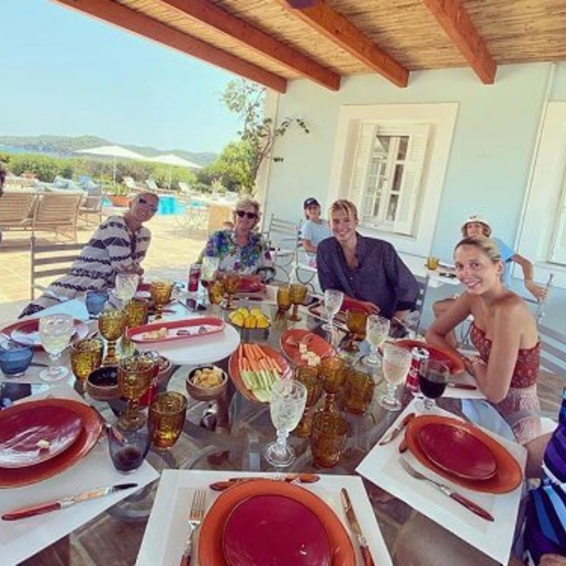 العطلة الصيفية للعائلة المالكة اليونانية