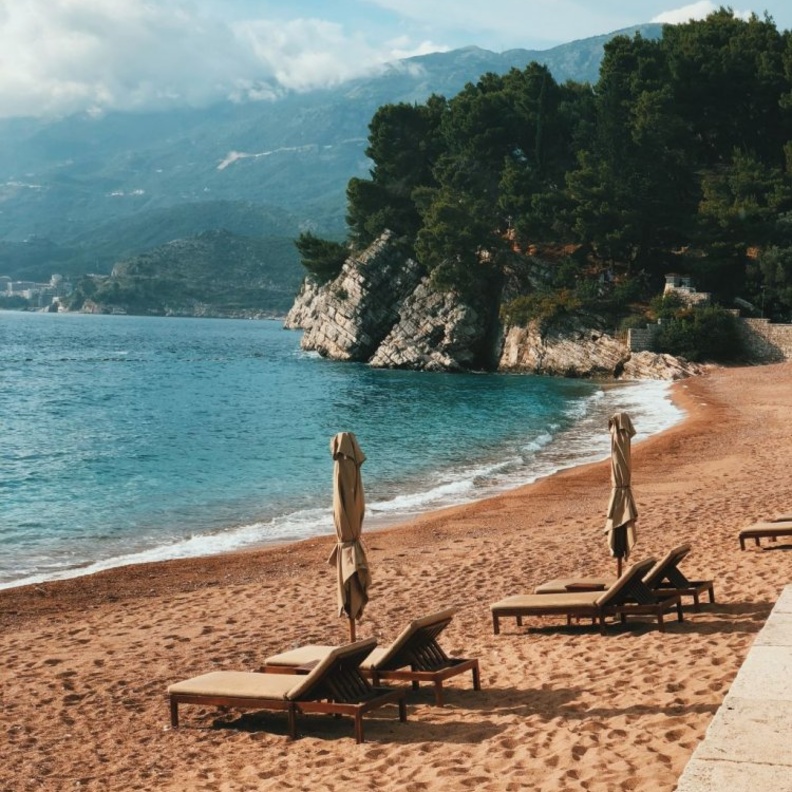 شاطئ سفيتي ستيفيان بواسطة Elen Yatsenko