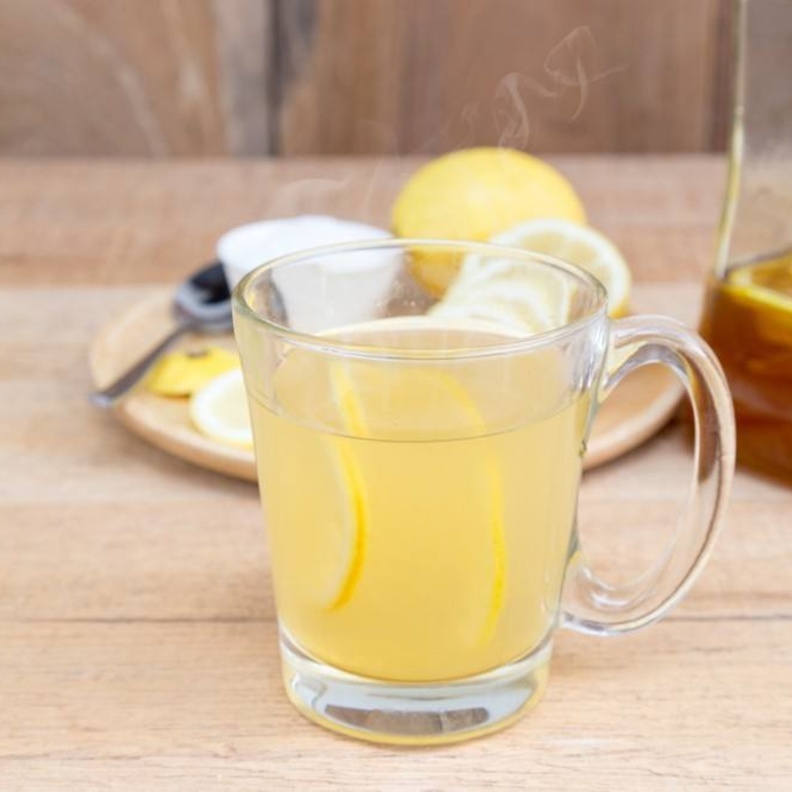  فوائد واضرار الليمون المغلي على المعدة