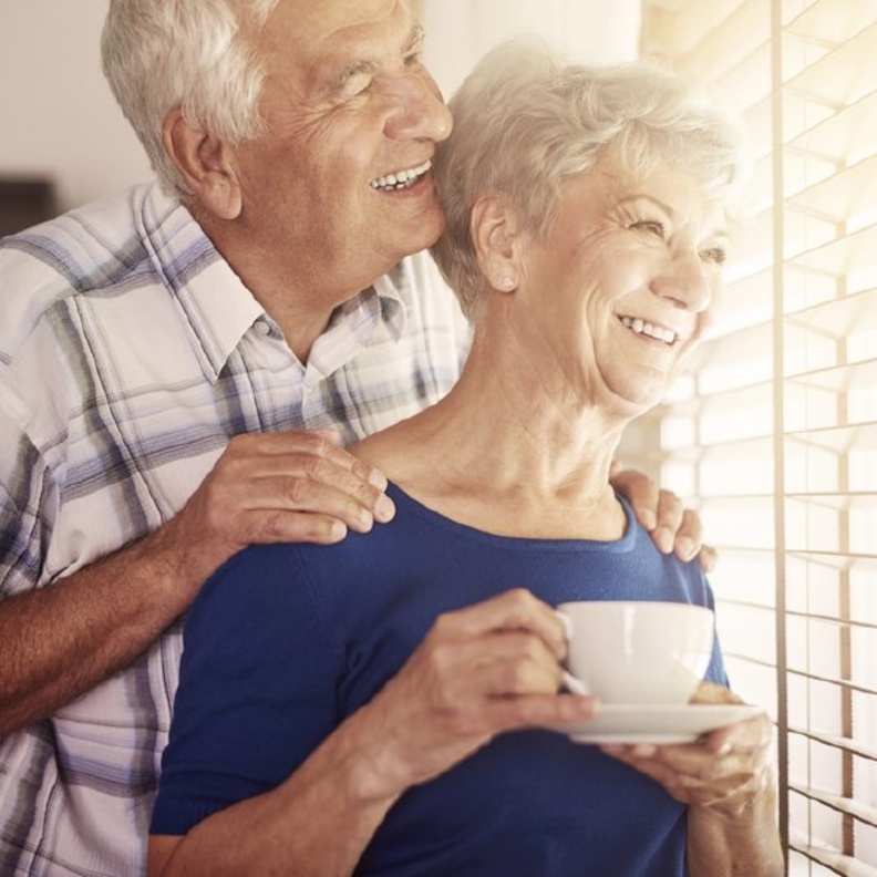الاهتمام بالنظام الغذائي وادوية كبار السن في ظل التباعد الاجتماعي