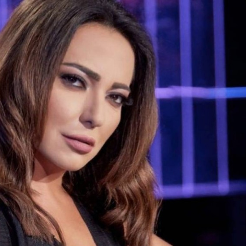 الفنانة أمل عرفة