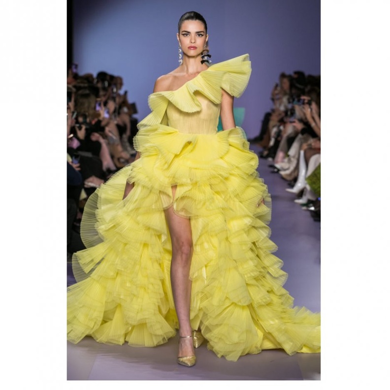 فساتين خطوبة high low