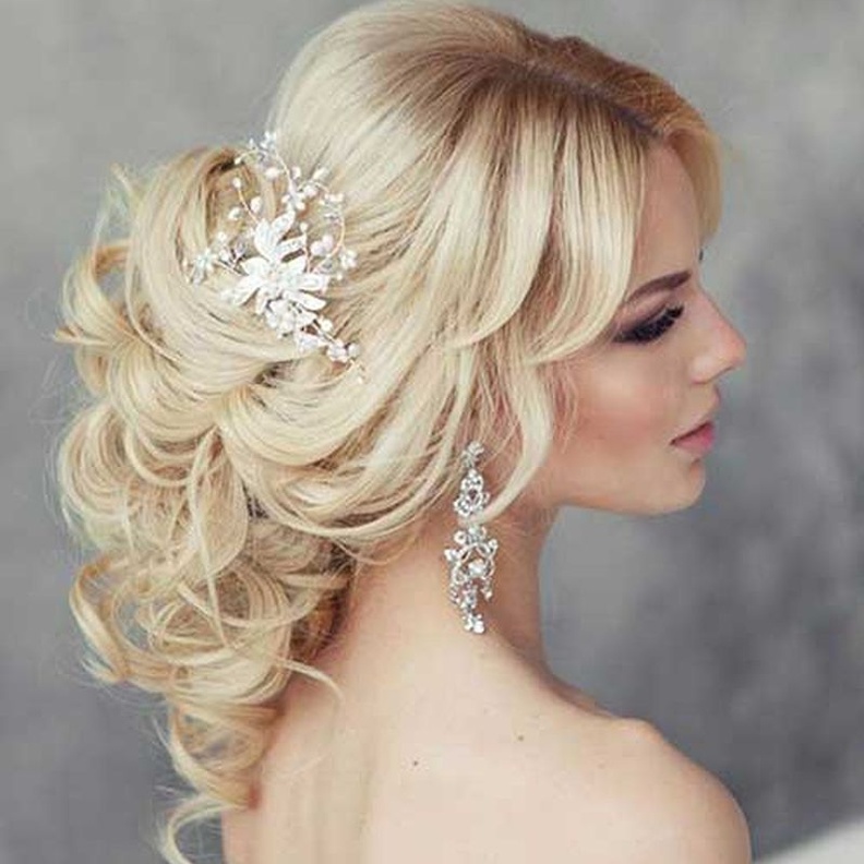 تمتعي بالشعر الناعم في يوم زفافك بواسطة الخلطات الطبيعية