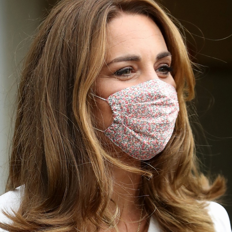  مكياج ساحر ومشرق للدوقة كيت ميدلتون مع الكمامة