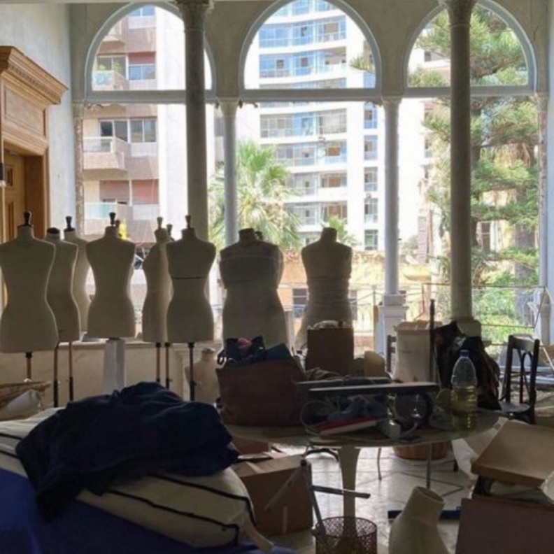 المصممة yasmina saleh تعرض متجرها للتدمير ايضا