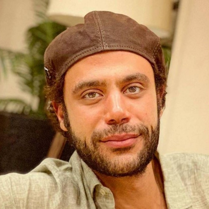 محمد إمام يخوض السباق بـ "الملك"